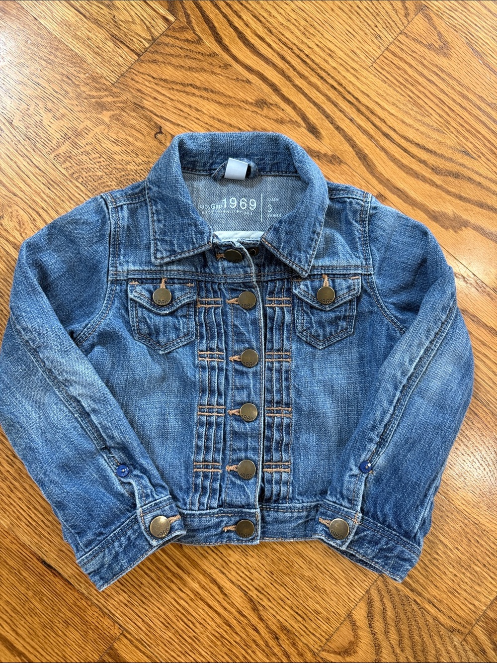 Baby Gap Denim/Jean Jacket. Size 3 Years. Like New Condition.